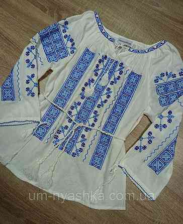 Жіноча лляна вишиванка 