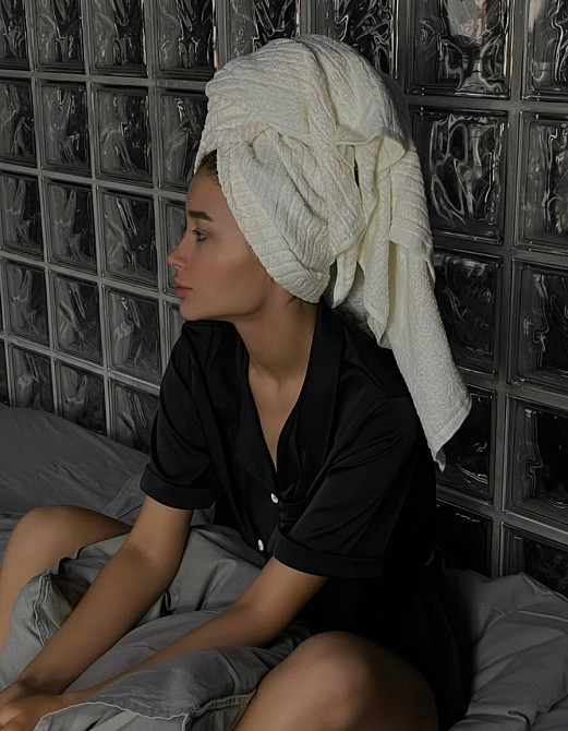 Женская стильная повседневная домашняя шелковая пижама Одесса - изображение 4