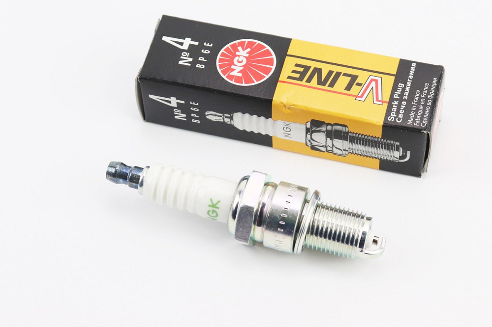 Свічка 2т BP6E - M14 L17 Київ - фото 1