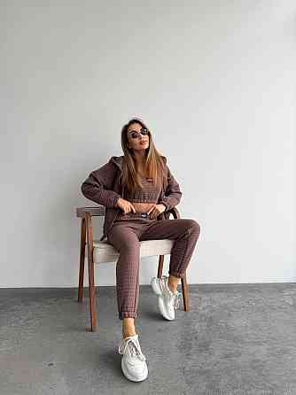 Жіночий прогулянковий костюм трійка: кофта топ і штани Капітон Одеса
