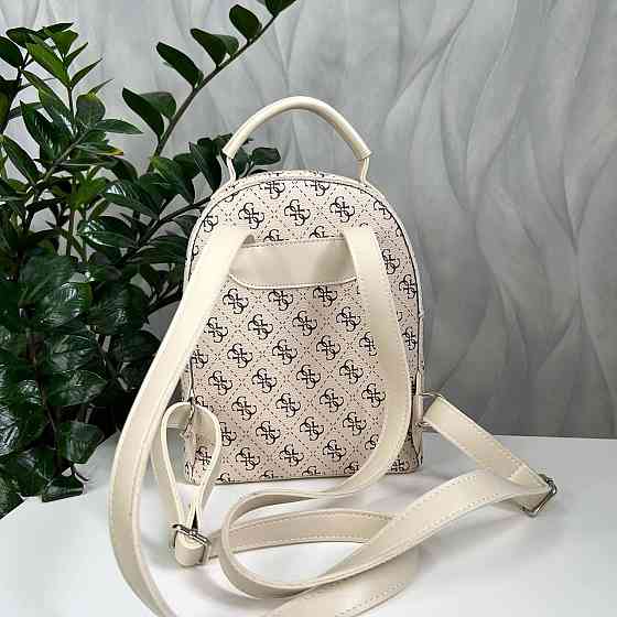 Жіночий рюкзак класичний брендовий. Жіночий маленький брендовий рюкзак Бежевий Київ