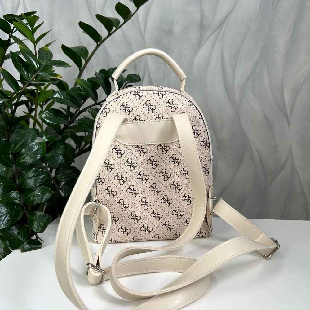 Женский рюкзак классический брендовый. Женский маленький брендовый рюкзак Бежевый 816 Киев - изображение 3