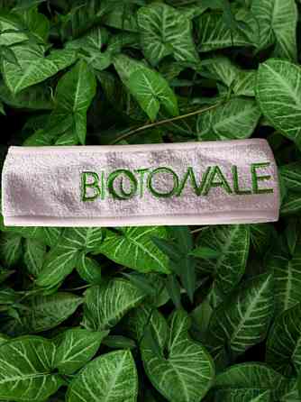 Пов'язка біла з логотипом Biotonale Дніпро