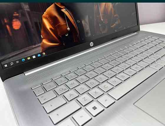 Новый! Ноутбук: HP Pavilion 17.3,IPS, Ryzen Київ