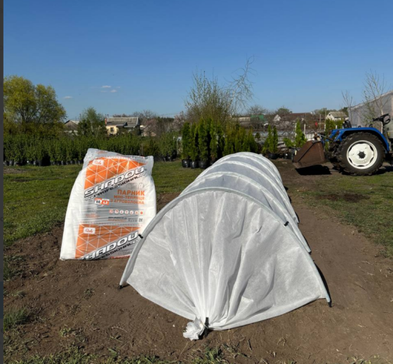 Парник  4 м 60 г/м2 (теплицы из спанбонда) мини парник для дачи, огорода, рассады Днепр