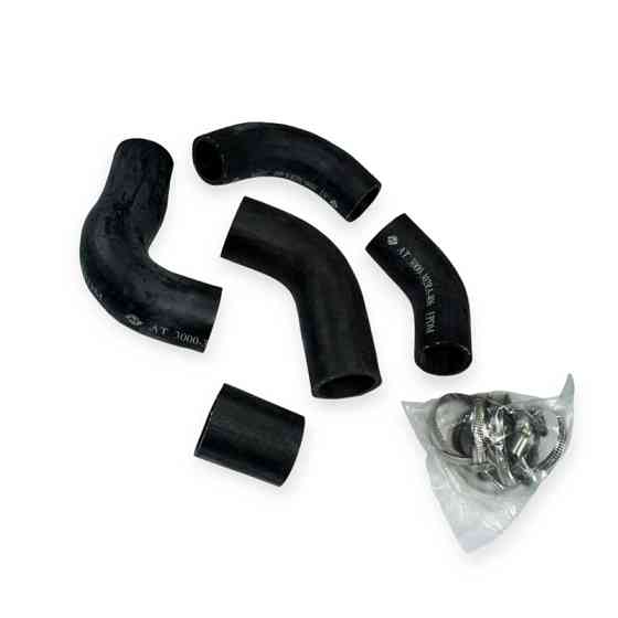 Патрубок ГАЗ (406) з хомутами (к-кт 5 шт) AT радіатора Мукачево