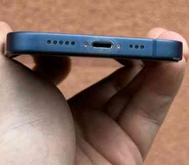 Айфон iPhone 13 128Gb. Харьков