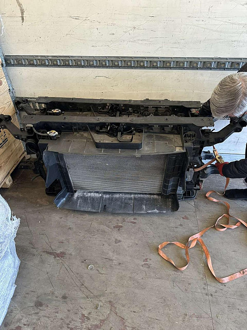 Передня панель в зборі Хюндай сантафе 2.2 диз Київ - фото 1