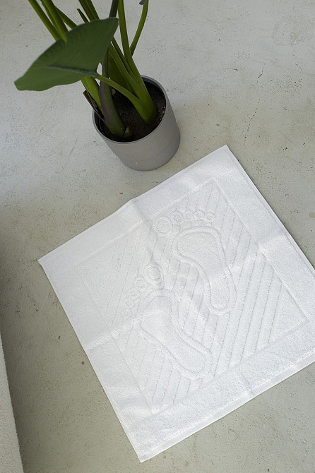 Полотенце махровое Ideal Textile для ног 50х50см белый 700 г/м2 (56860427) Черновцы - изображение 5