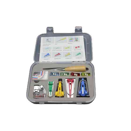 Набор для пэчворка с аксессуарами в кейсе 11 шт. Киев