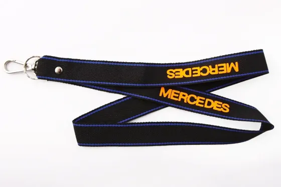Шнурок на шею для ключей с карабином Mercedes Винница