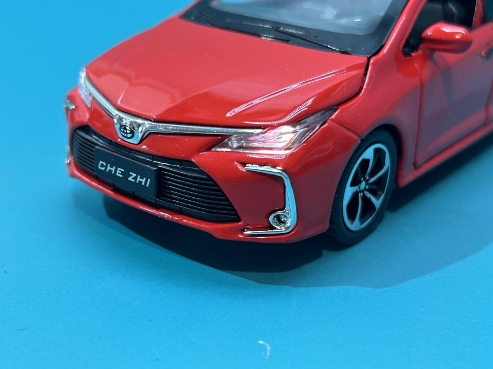 Машинка металева Авто Експерт Toyota Corolla 1:32 метал світло/звук Червона (GT-6258) Чернигов - изображение 2