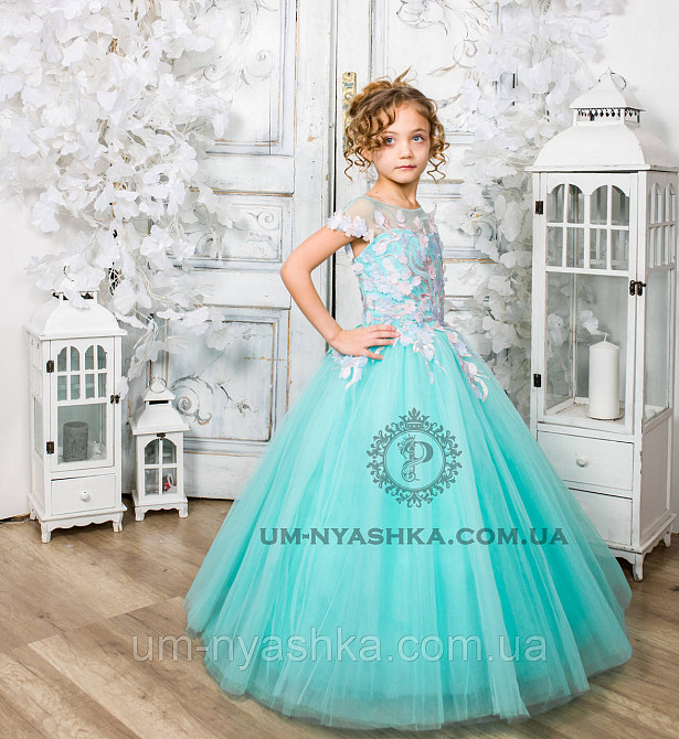 Пышное нарядное платье с цветами Ария на 6-7 лет Кривой Рог - изображение 2