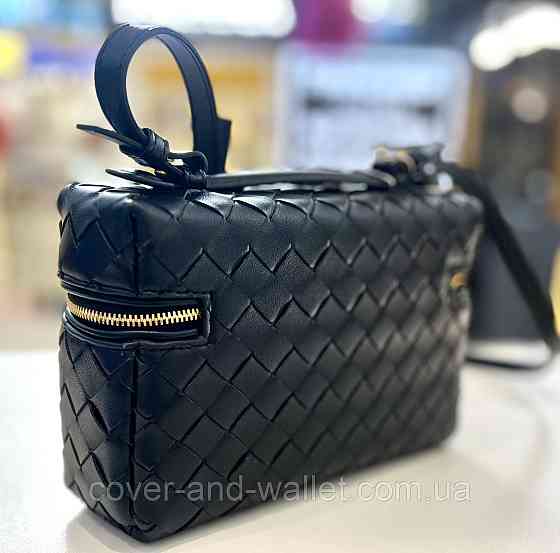 Брендова стильна жіноча сумочка з плетеної шкіри чорного кольору Virginia Conti Київ