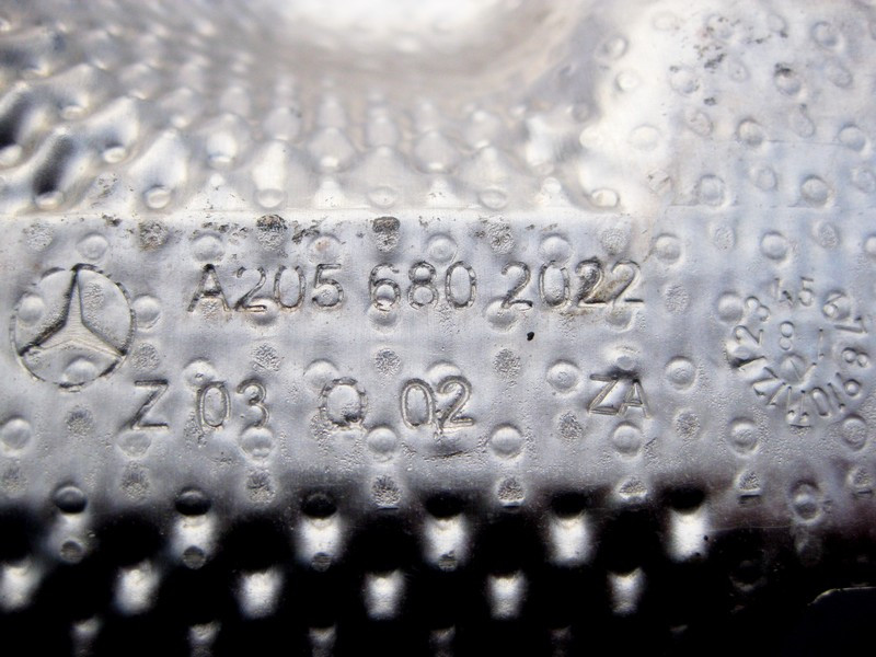 Mercedes-Benz  A2056802022 Захисний екран під підвісним підшипником правий C-Class W205 Одеса - фото 3