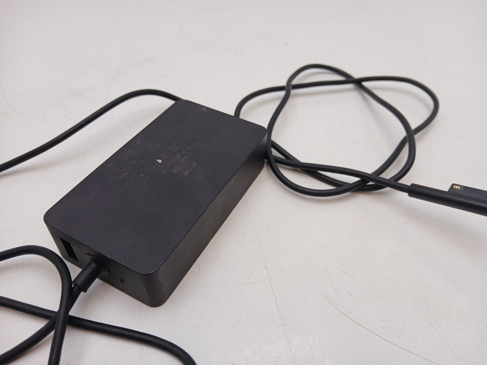 Блок живлення Microsoft model 1800 (Товар вживаний) Луцк - изображение 1