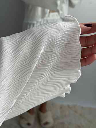 Жіночий комплект зі стрейч-плісе: кофточка та шорти Молочний XS-S Харків