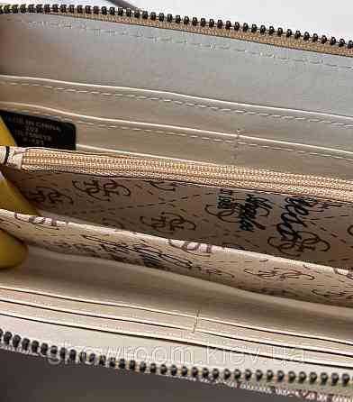 Женский кошелек на молнии Guess (7595) бежевый Киев