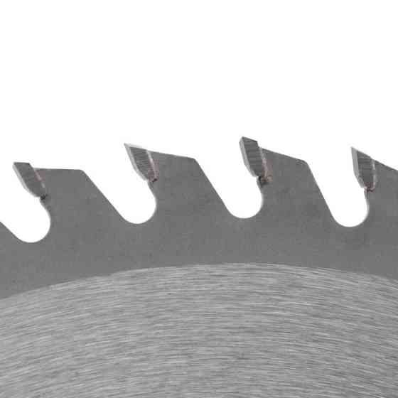 Диск по деревині, з твердосплавними напайками, 190×30×1,5 мм, 50 зубів, 7500 об/хв INTERTOOL CT-3042 Київ