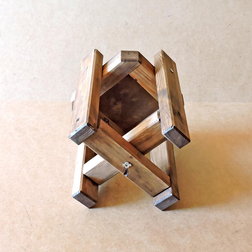 Подставка для цветов 