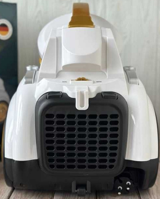 НЕМЕЦКИЙ Пылесос Rainberg RB-658TB колбовый 5200W 5л, HEPA фильтр. Харьков - изображение 3