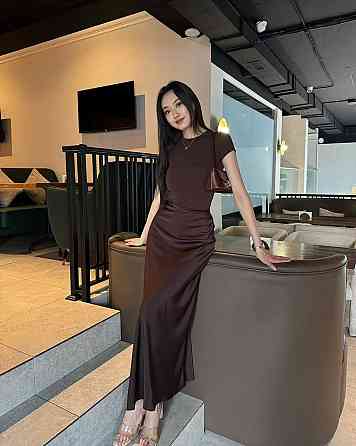 Женский базовый комплект юбочка шелковая миди и футболка Skims из микродайвинга Одесса