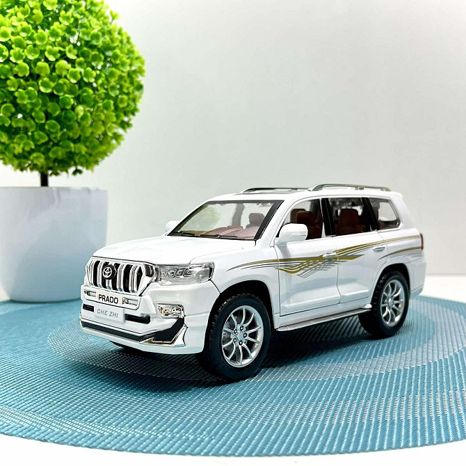 Машинка Джип TK Union Группа Toyota Land Cruiser инерционная 1:24 Белая (GT - 4789) Чернігів - фото 1