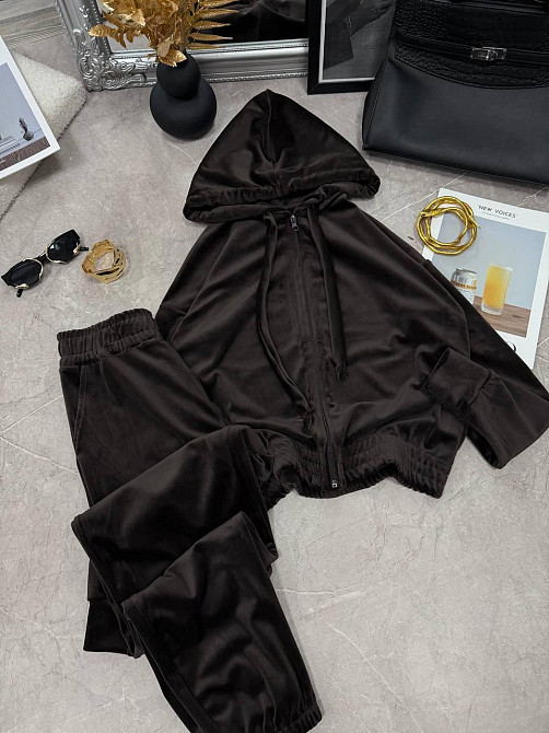 Женский повседневный велюровый костюм двойка: кофта и штаны Шоколадный, 46/48 Одесса - изображение 6