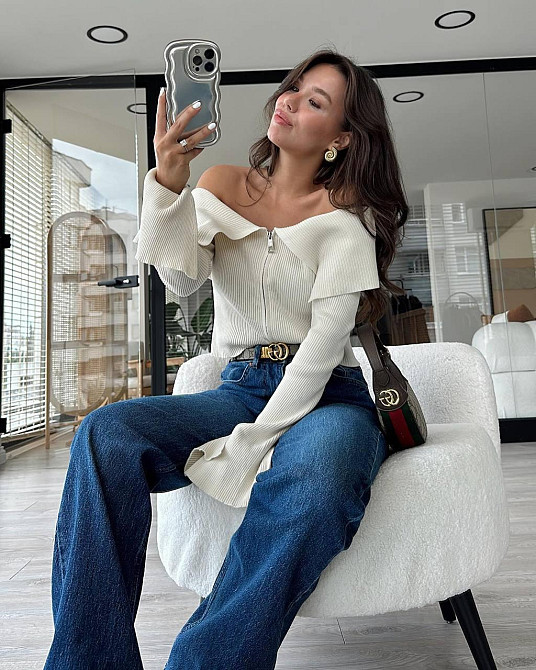 Жіноча тепла романтична кофта з відкритими плечами на блискавці теплий трикотаж рубчик Одеса - фото 5