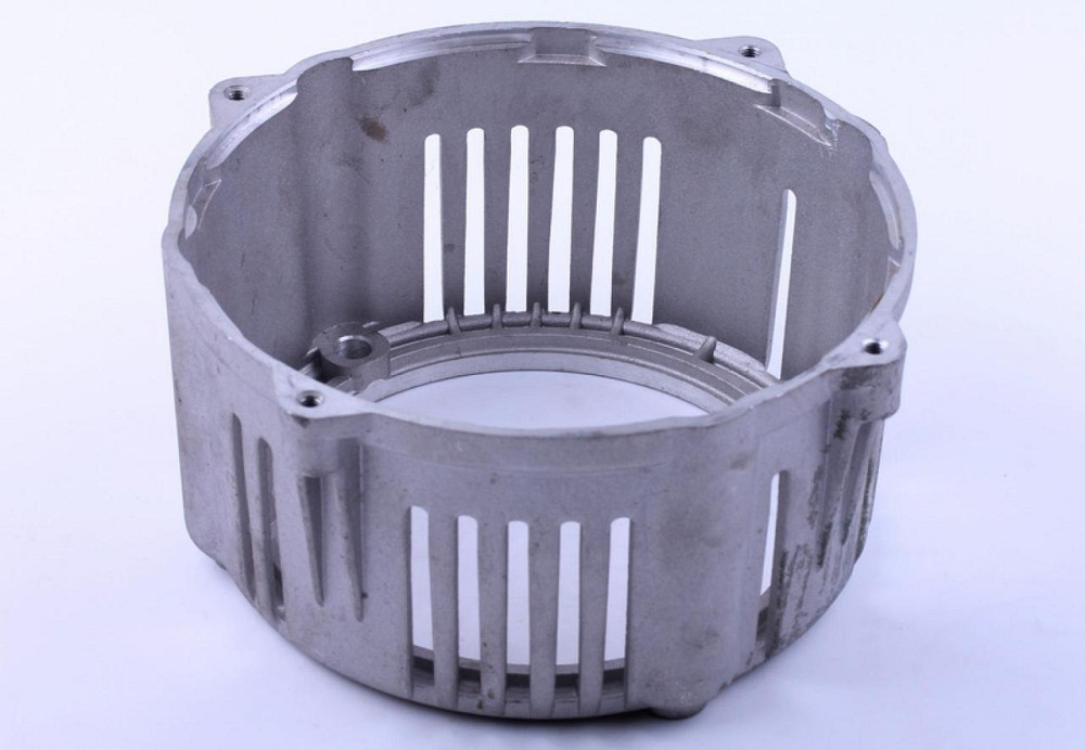 Кришка (ліва) статора бензогенератора 178F GN 2-3,5 KW Мукачево - фото 1