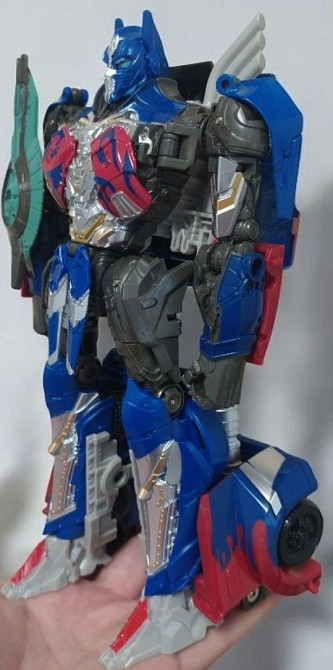 Робот Трансформер ОПТИМУС ПРАЙМ OPTIMUS PRIME + аксесуари 23см Київ - фото 5