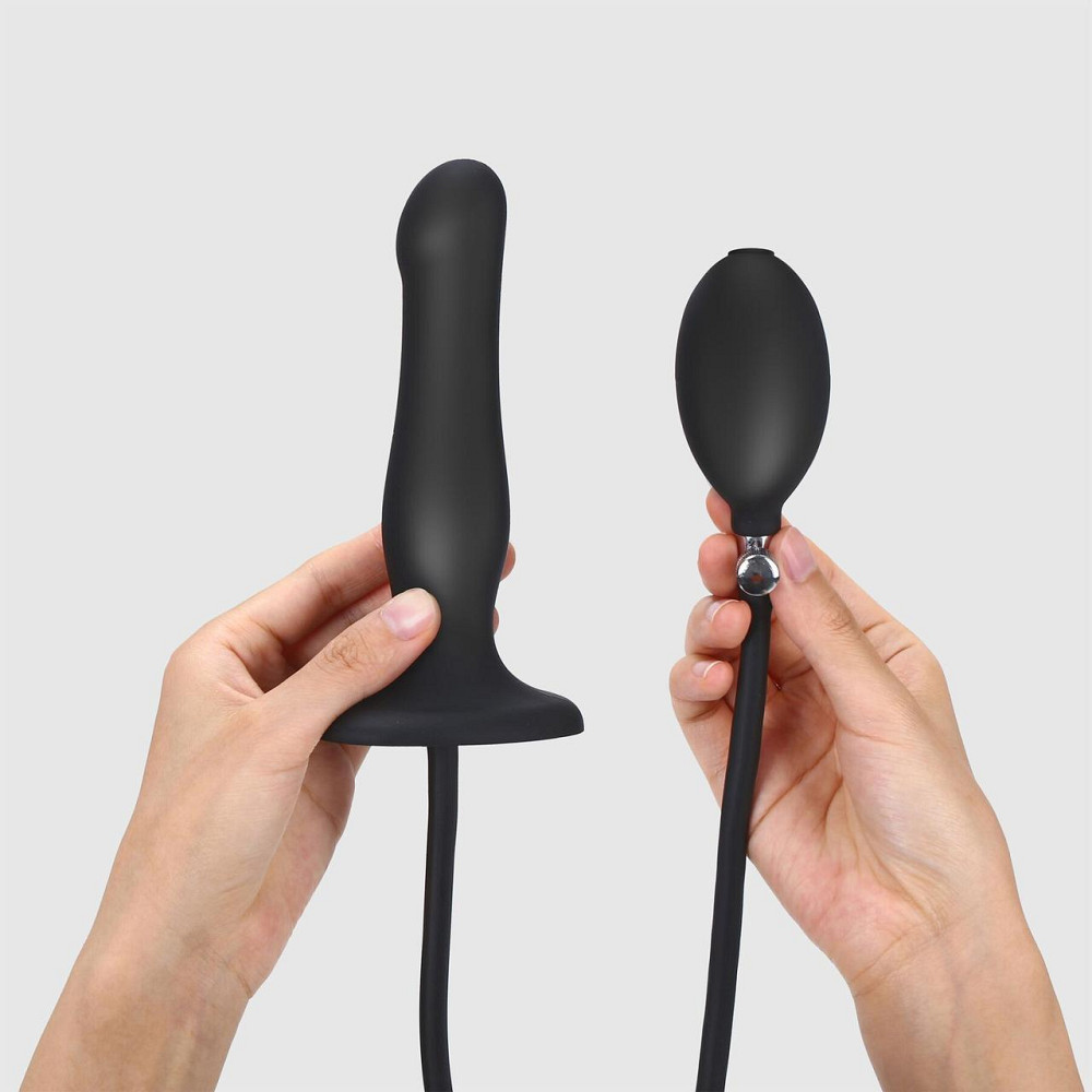 Надувной фаллоимитатор Strap-On-Me INFLATABLE DILDO PLUG - NOIR, шарик внутри, диаметр до 6 см Sex Aura Киев - изображение 1