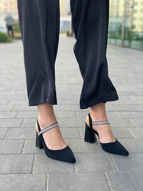 Meideli Жіночі босоніжки чорні із закритим носком літні з еко-замші MEIDELI -1 р. 36-40 Коломыя - изображение 5