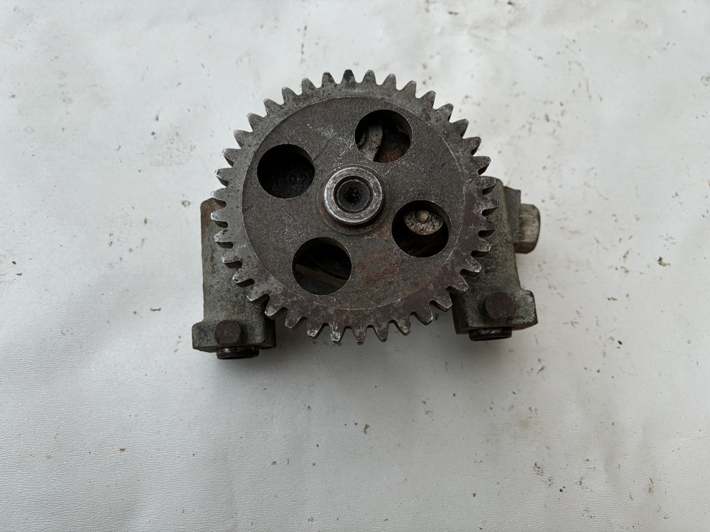 Насос оливний у складі із шестірнею ЛАЗ, ЛіАЗ, КамАЗ. 7408-1011011. Харків - фото 1