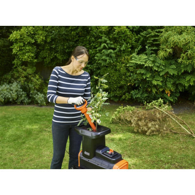 Садовый измельчитель Black&Decker 2.8 кВт, макс. 45 мм, фреза, 45 л (BEGAS5800) Винница - изображение 5