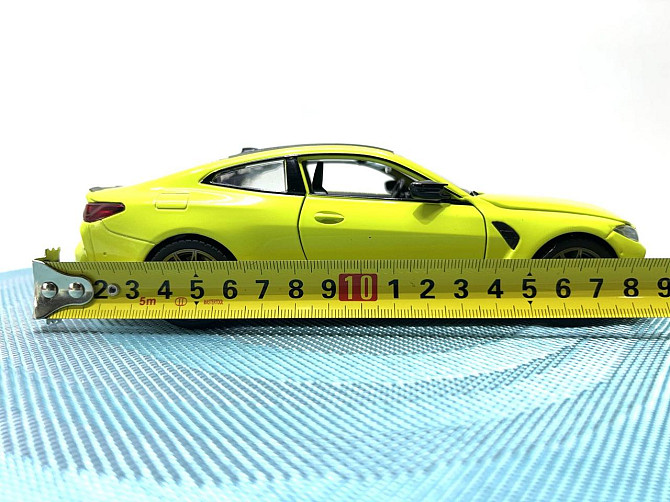 Машинка Автопром 1:24 BMW M4 метал інерційна звук світло відкриваються двері капот Жовта (68280A) Чернігів - фото 8