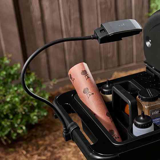 Гибкий фонарь для гриля Weber Works Flex Light 3400518 Код: 013083 Ровно