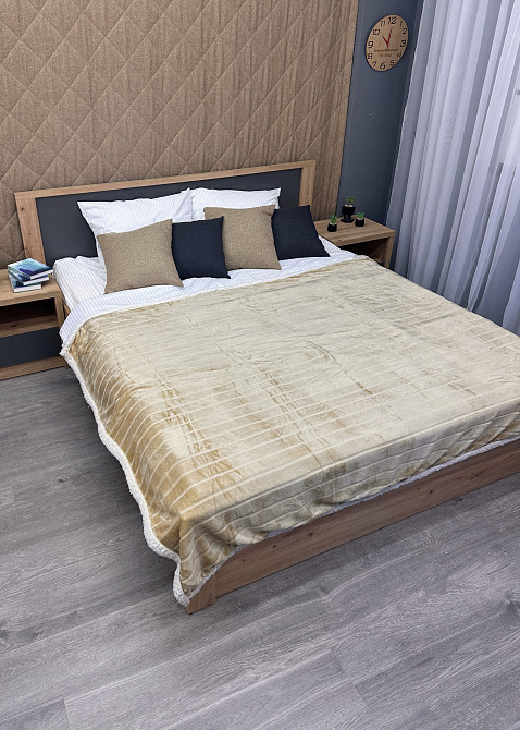 Плед двосторонній 155х200 см (+-5см) рельєфний із штучною овчиною Пісочний з білим (87-073) Київ - фото 4