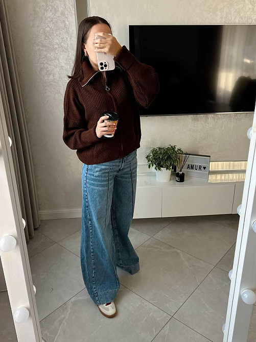 Жіноча базова оверсайз кофта зі змійкою машинне в'язання Шоколад Одеса - фото 2