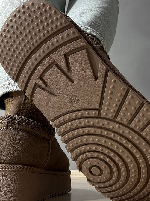 Угги женские Hengji 90-6 с носком и вышивкой натуральная замша бежевые, 41, 26 см Киев - изображение 8