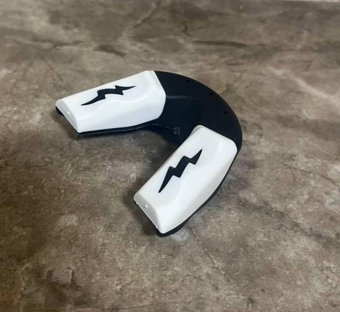 Капа Shock Doctor V1.5 доросла (вік 11+) White (art. 4000-BK-AD) Каменское - изображение 9