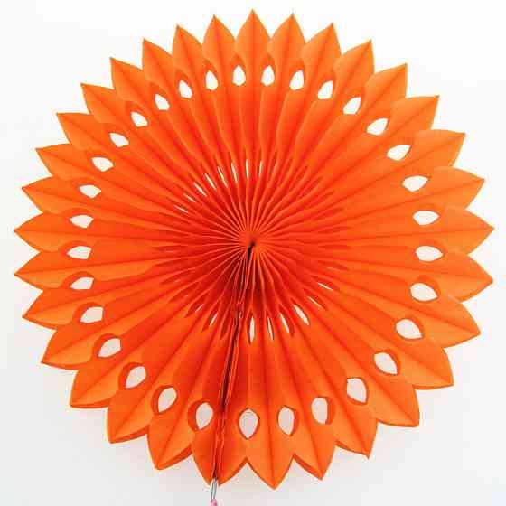 Бумажный веер для декора 30 см оранжевый Киев