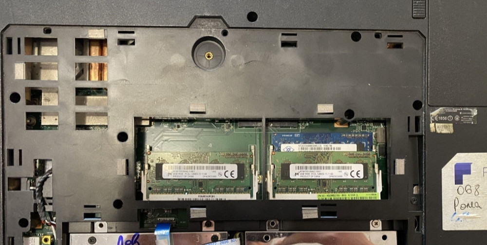 Ноутбук для ігор і навчання ASUS ROG G74SX Київ - фото 1