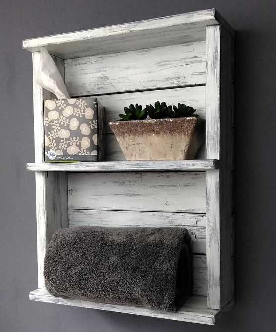 Полка над унитазом 