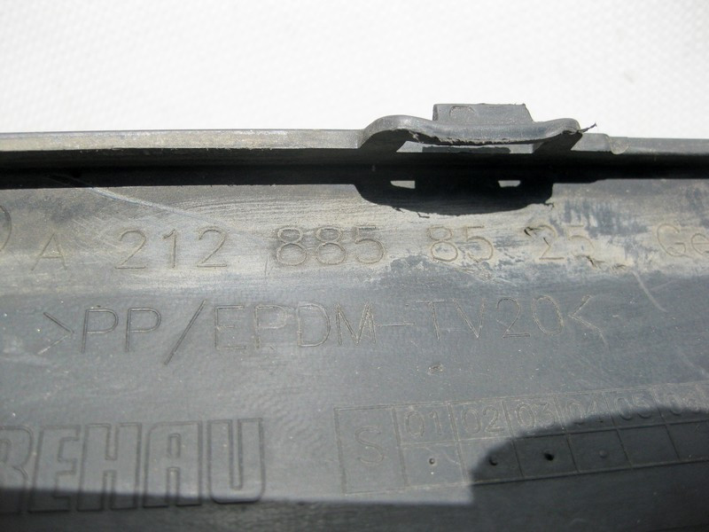 Mercedes-Benz  A2128858525 Нижня губа заднього бампера E-Class W212 до рестайлу Одесса - изображение 3