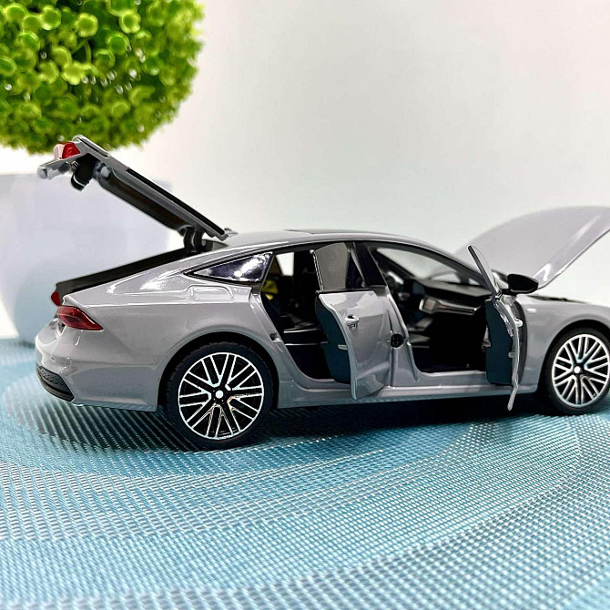 Машинка Audi А7 Авто Експерт металопластик 1:24 звук світло інерція Сіра (1904-17) Чернігів - фото 8