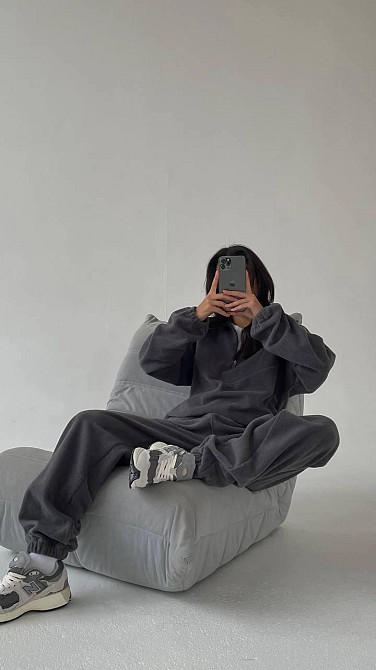 Жіночий стильний теплий флісовий костюм-двійка, двосторонній фліс. Графіт, 48/52 Одеса - фото 2