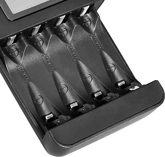 Зарядное устройство для 4 аккумуляторов AA/AAA Amazon Basics интеллектуальное цифровое с LCD 100–240В Киев