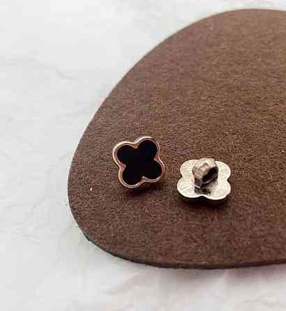 Ґудзики для шиття декоративні конюшина чорні білі для одягу та рукоділля, набір ґудзиків 20 шт Київ