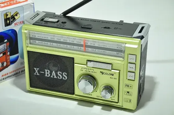 Радіоприймач Golon RX-381 Від батарейок або мережі 220В формат MP3/WMA Київ